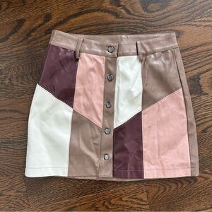 LE LIS Colorblock Faux Leather Mini Skirt – Button Front Patchwork